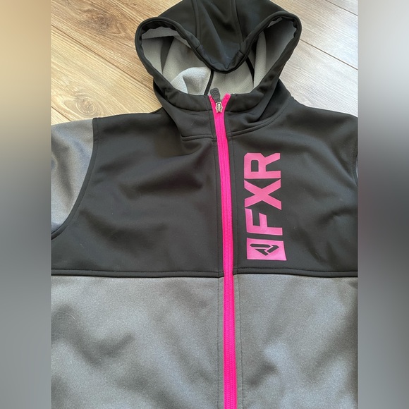 Black/Gray FXR coat - Size medium - Picture 2 of 5